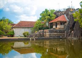 isurumuniya temple